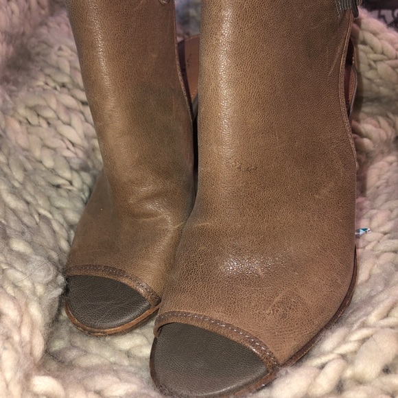 Lucky brand booties - Picture 4 of 5